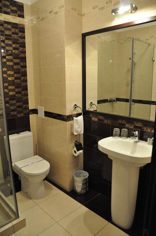 Hotel-Restaurant Complex Vensky ブロヴァルィー エクステリア 写真